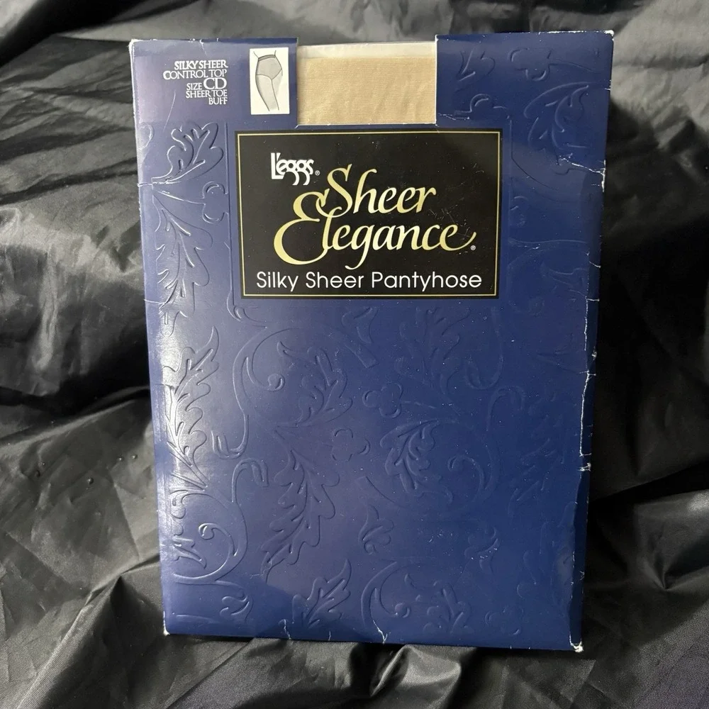 NEW Vintage Leggs Sheer Elegance Black Shadow Silky Sheer Toe Pantyhose Size‎ CD